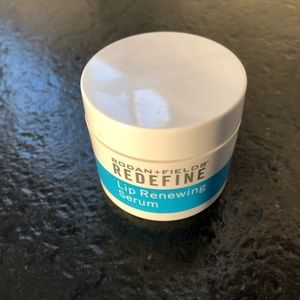 Rodan and Fields lip renewing serum